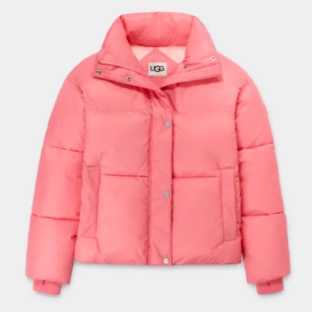 New with tags UGG Vickie pink Puffer Jacket. Size M